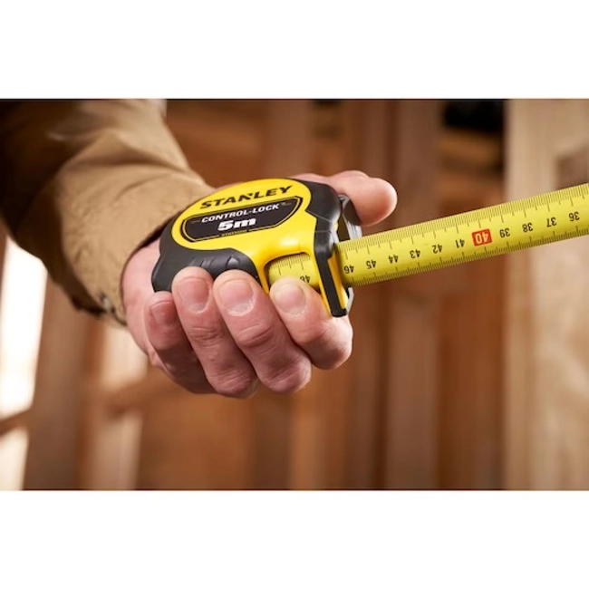 Vendita online Flessometro 5 m x 25 mm Stanley Control